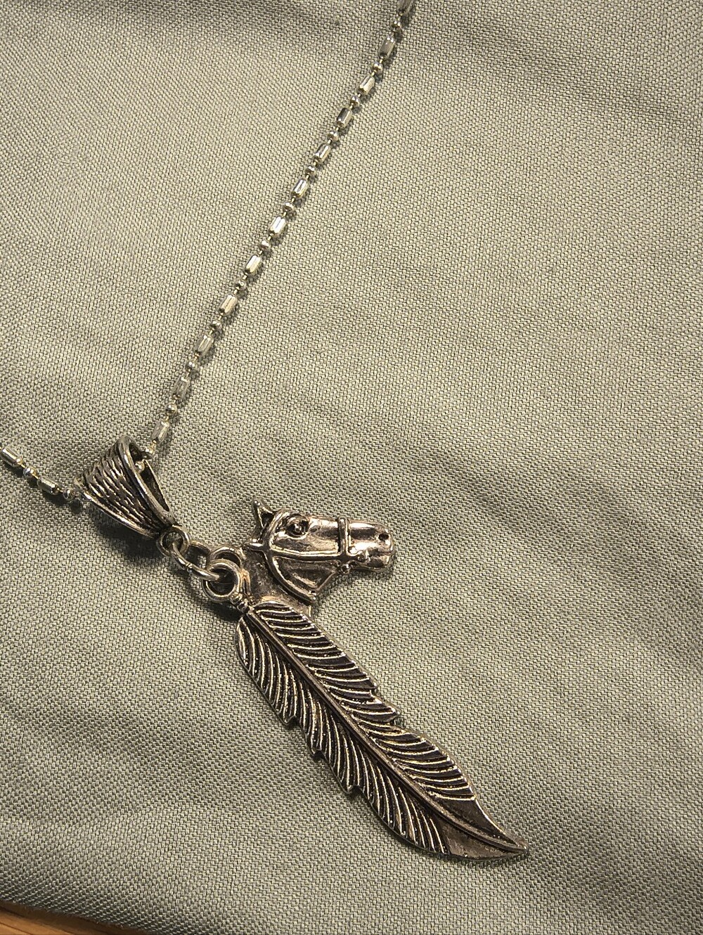 925 Sterling Silver Chain Western Equestrian Horse Head Feather Pendant Necklace
